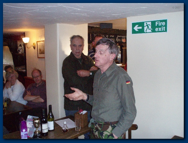 600x449 pixels (127K)